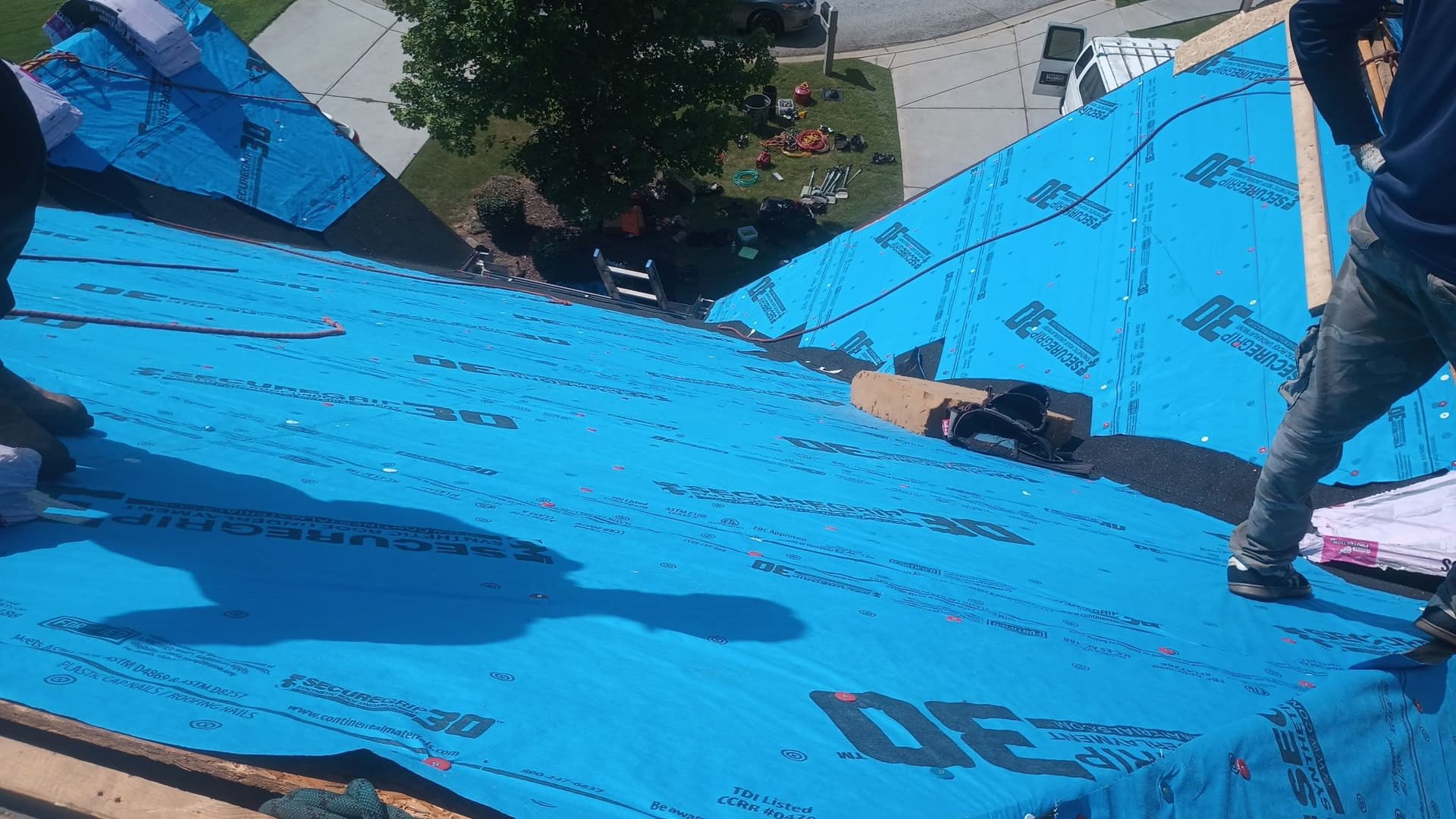 Gallery photos for Owens Corning Duration Brownwood Roof Installation in Greenville SC: Image #4