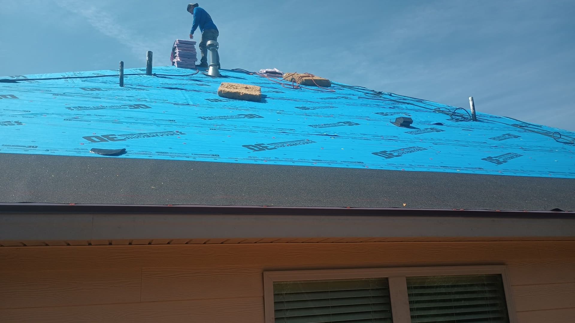 Gallery photos for Owens Corning Duration Brownwood Roof Installation in Greenville SC: Image #5