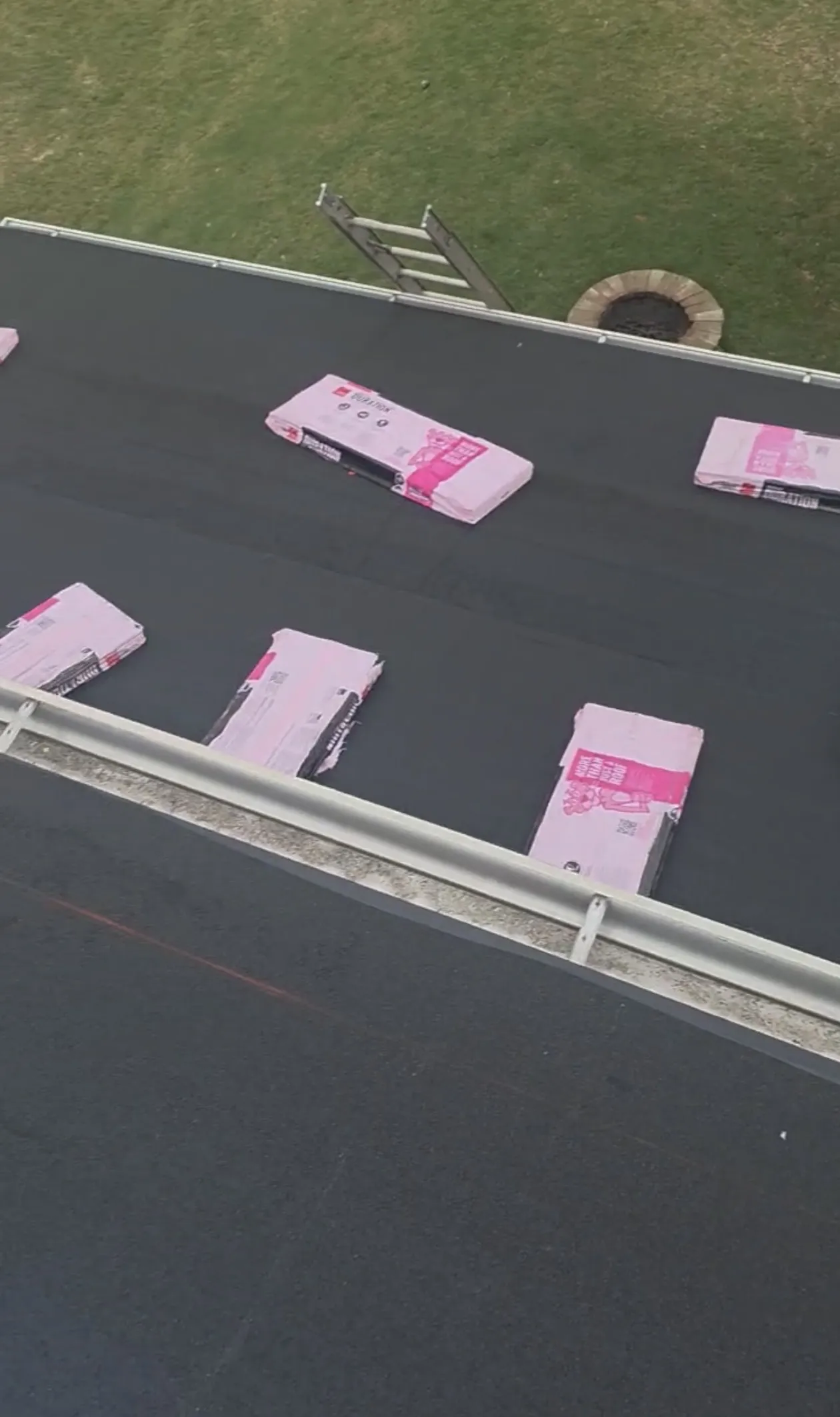 Gallery photos for New Roof Installation in Simpsonville Showcases OC Williamsburg Gray: Image #5