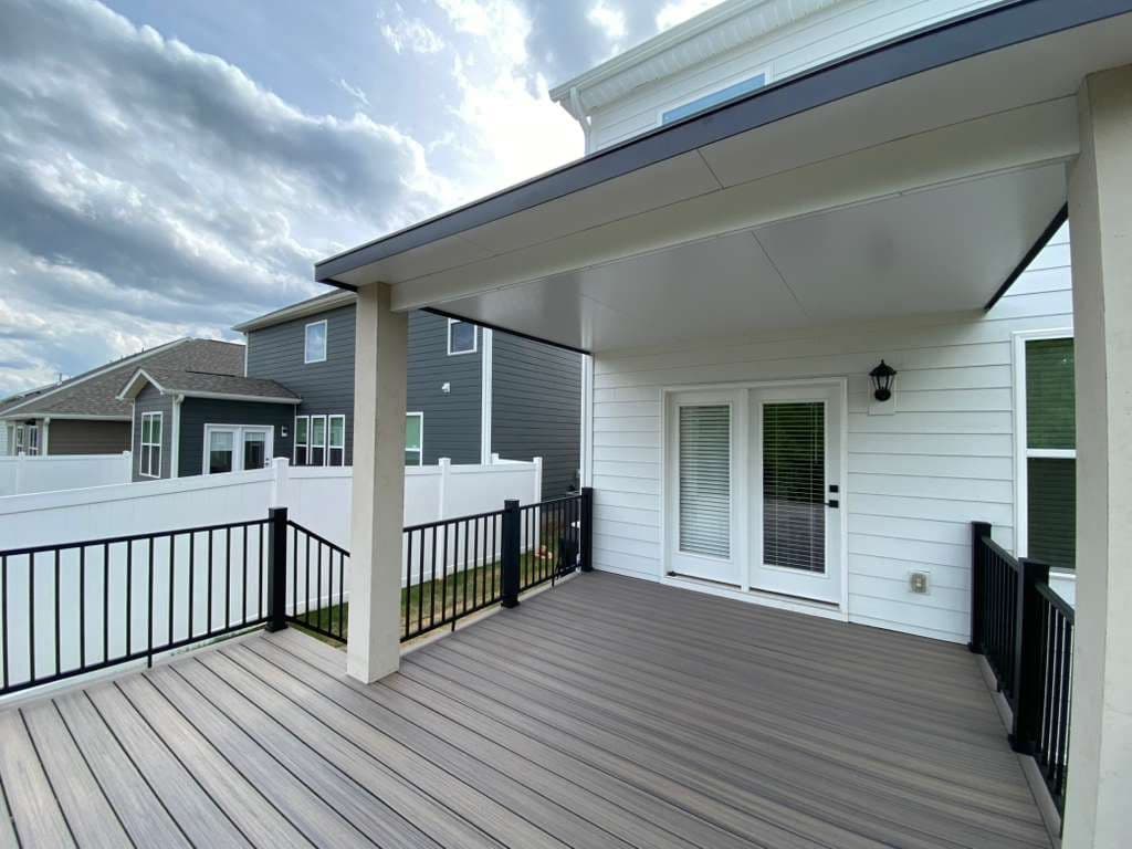 Gallery photos for From Splintered Builder-Grade Deck to Custom Outdoor Living Space: Image #7