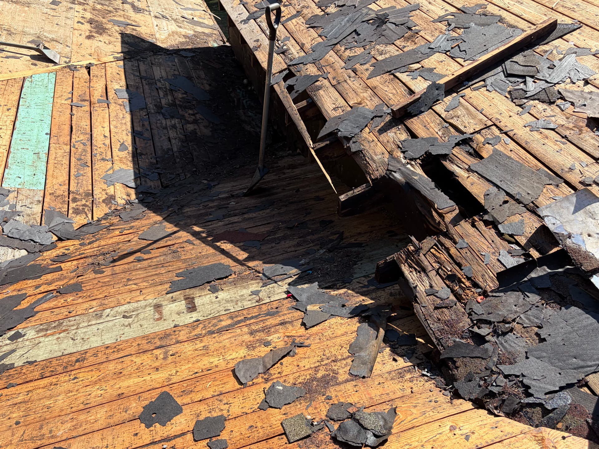 Gallery photos for Full Roof Replacement With Decking Repair in Piedmont SC: Image #3