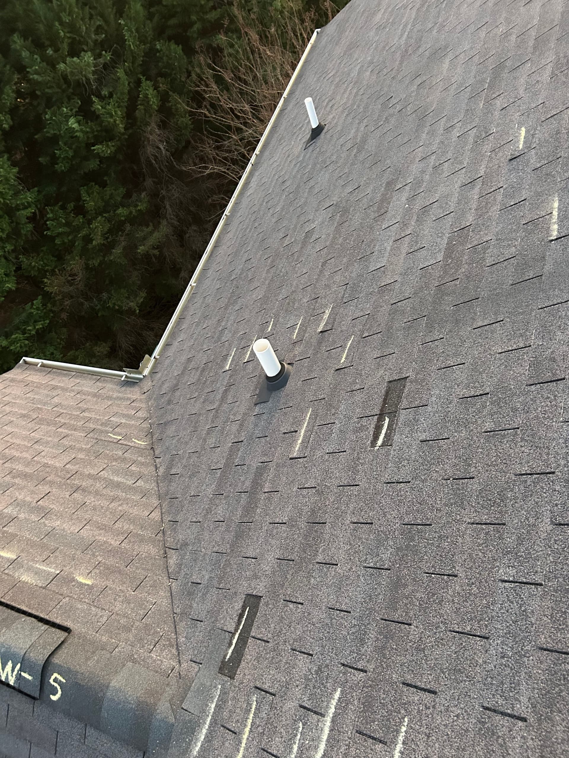 Gallery photos for Is Your Roof Hiding Damage? Here's Why Inspections Matter: Image #1