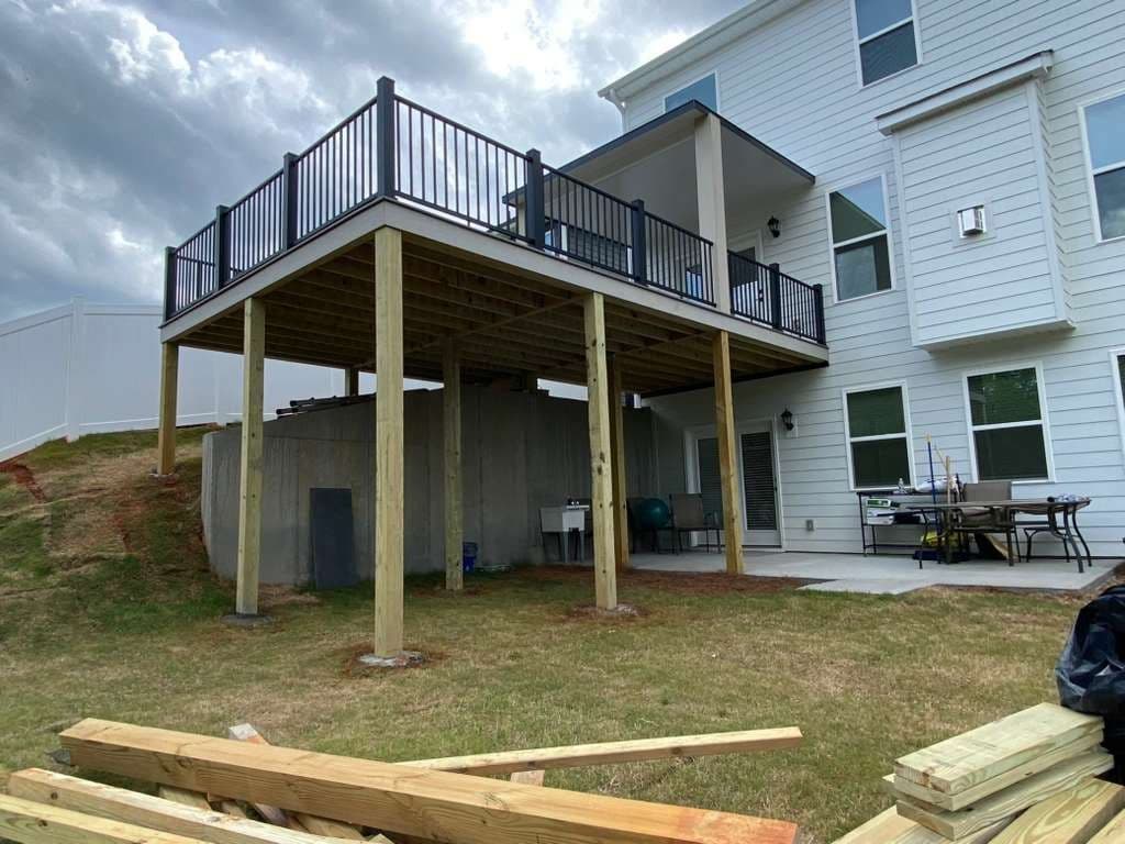 Gallery photos for From Splintered Builder-Grade Deck to Custom Outdoor Living Space: Image #8