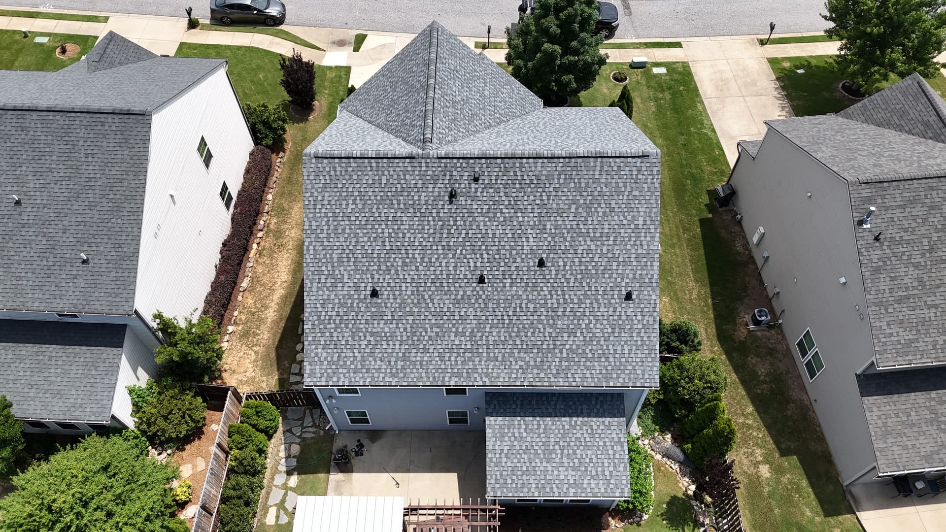 Gallery photos for CertainTeed Landmark Pro Roof Installation in Greenville SC: Image #4