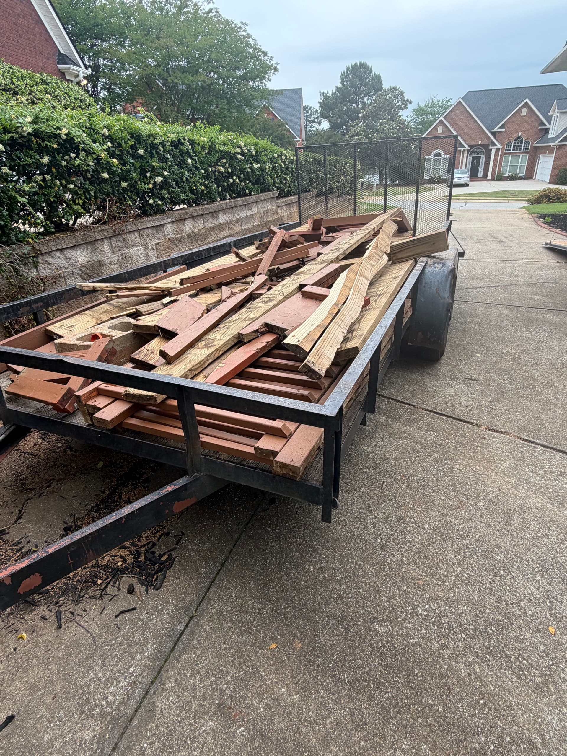 Gallery photos for Worn-Out Wood Deck Gets a Full Trex Redeck in Greer: Image #1