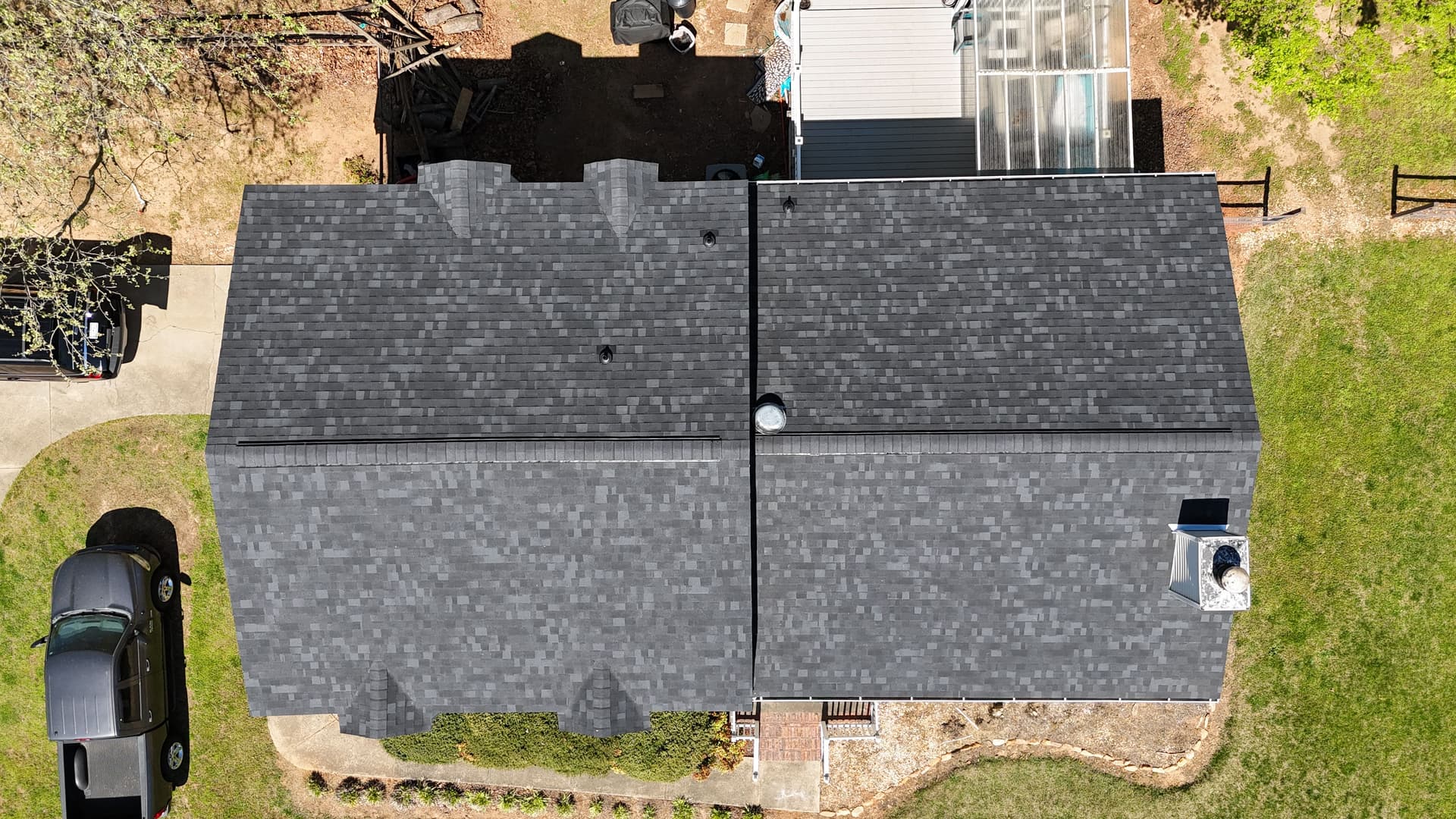 Gallery photos for Owens Corning Onyx Black Roof Installation in Easley SC: Image #1